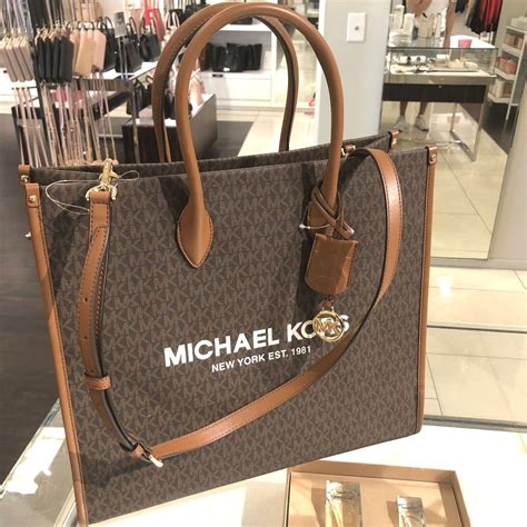 michael kors mirella brown|Mirella Large Logo Tote Bag .